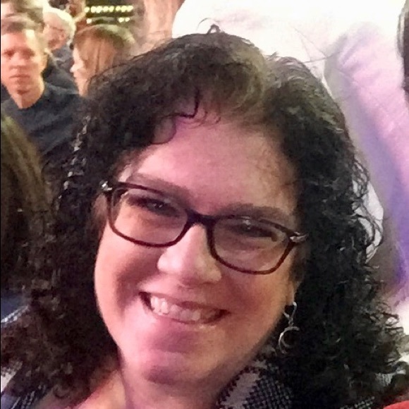 Meet your Posher, Wendy - Picture 1 of 1